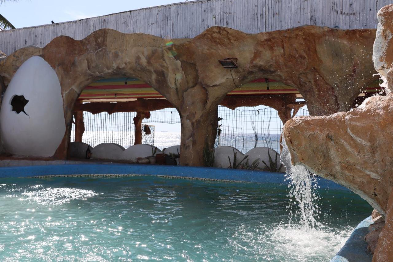 Belle'S Beach Resort Bolinao Экстерьер фото